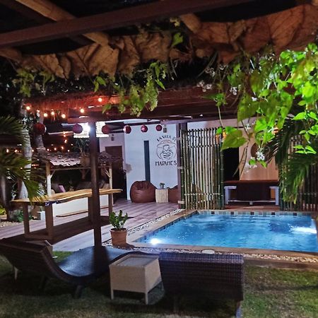 La Villa De Madame Su Чиангмай Екстериор снимка