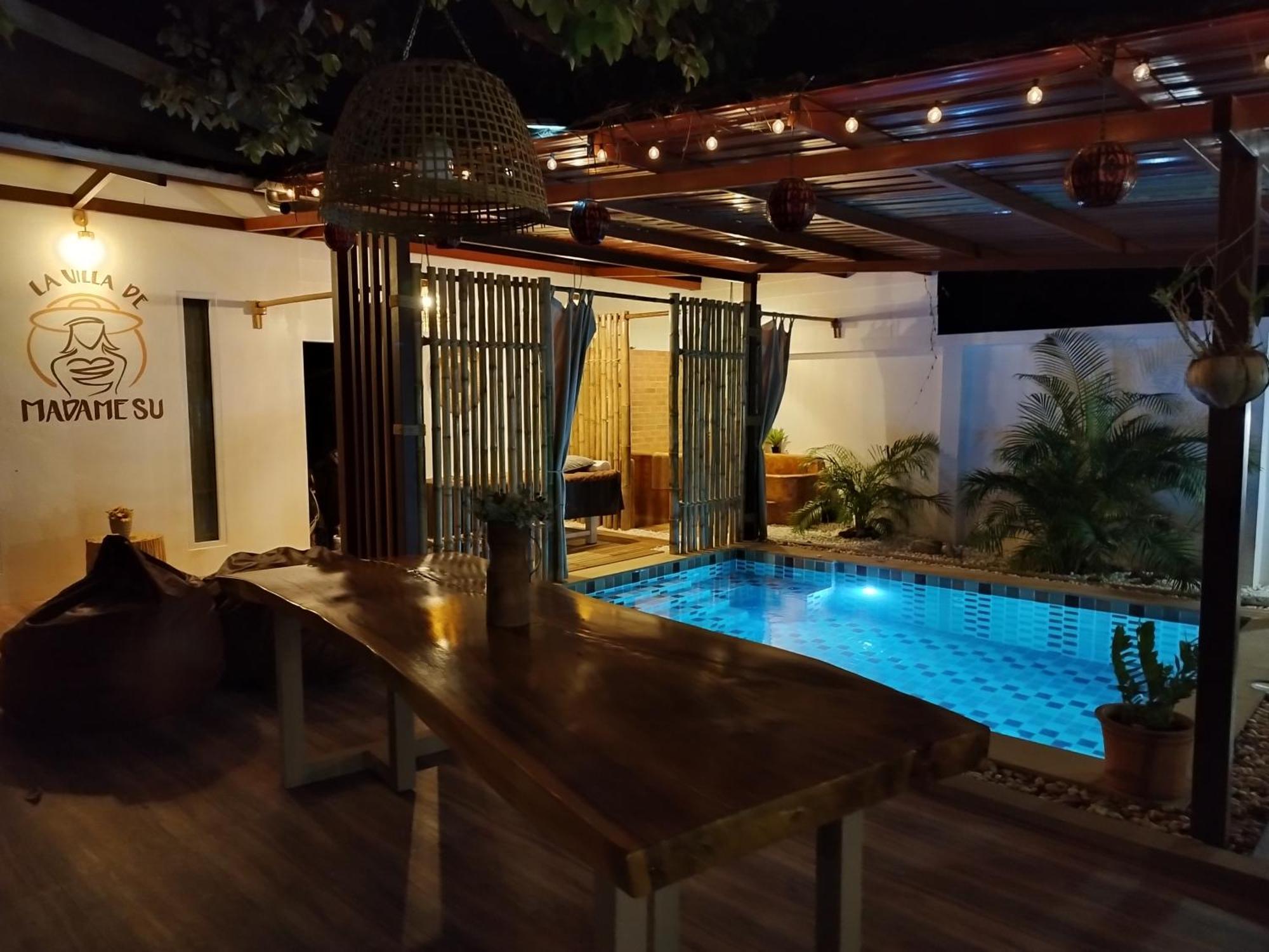 La Villa De Madame Su Чиангмай Екстериор снимка